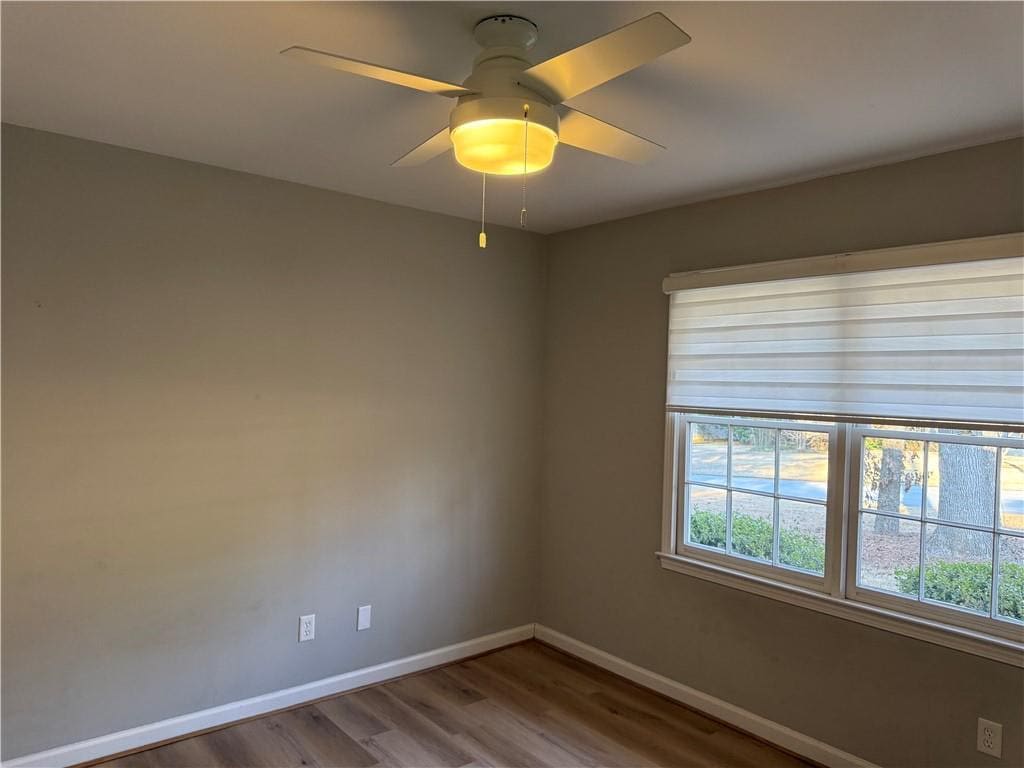 Great Ranch One Mile from Downtown Duluth