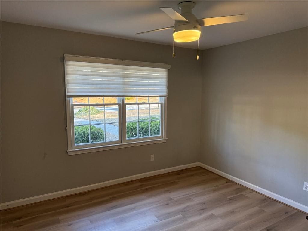 Great Ranch One Mile from Downtown Duluth