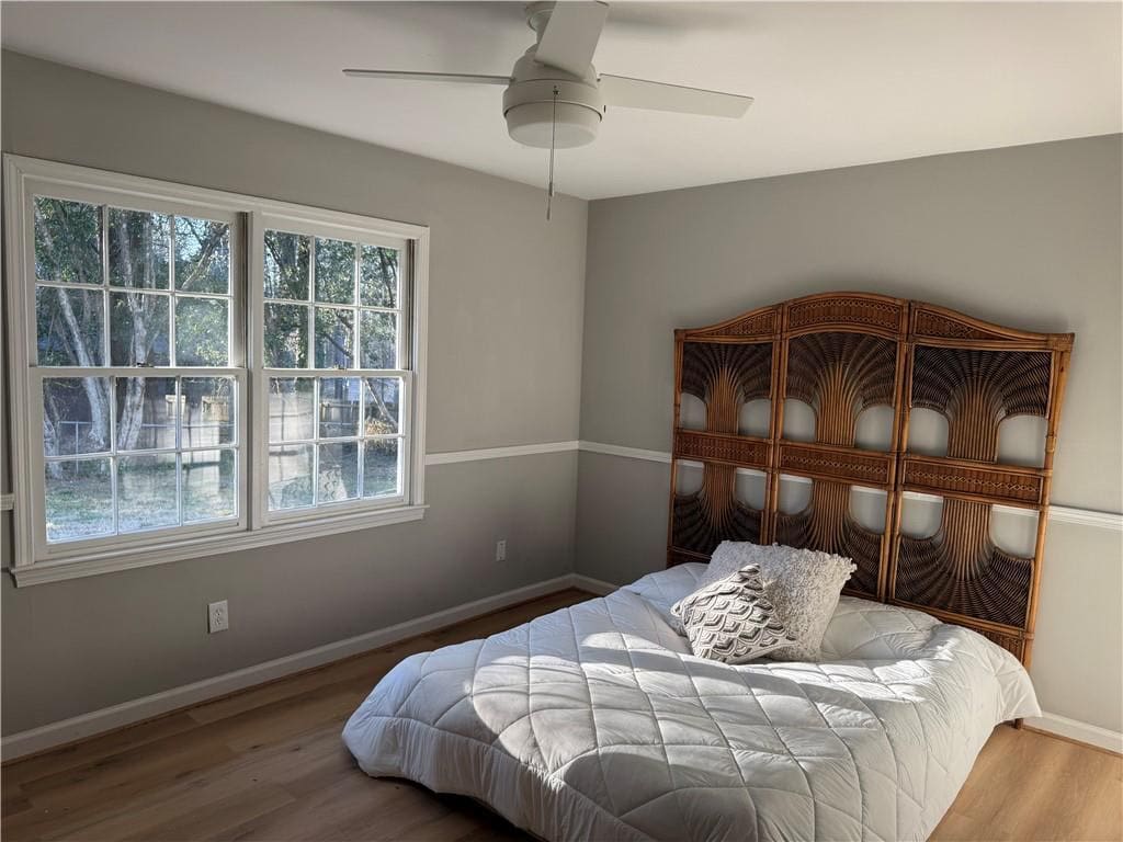 Great Ranch One Mile from Downtown Duluth