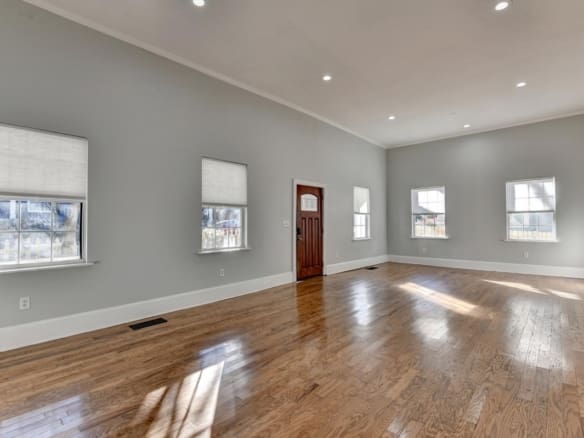 Adorable Bungalow steps from BELTLINE
