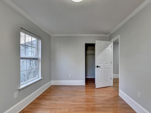 Adorable Bungalow steps from BELTLINE