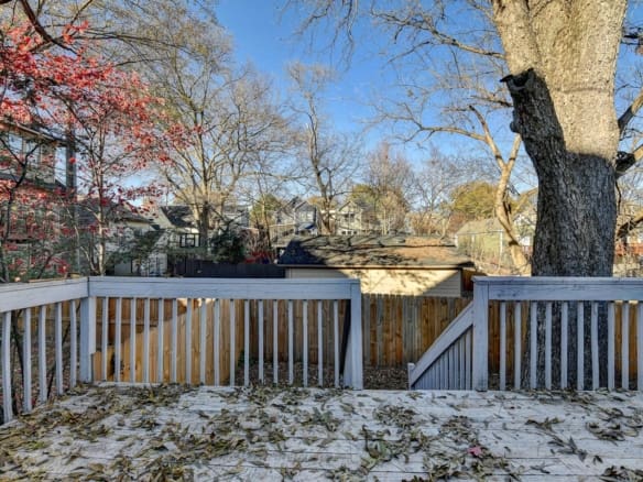 Adorable Bungalow steps from BELTLINE