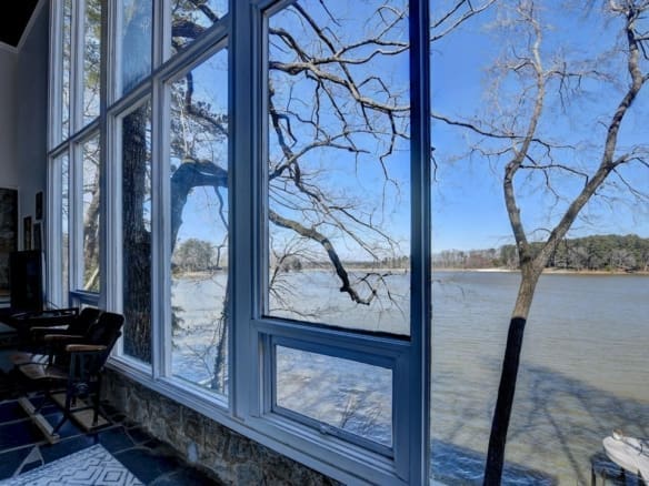 Premier Views on Berkeley Lake!
