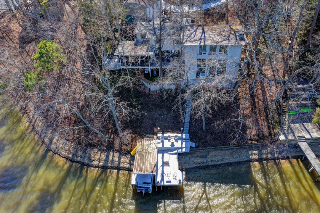 default Premier Views on Berkeley Lake!